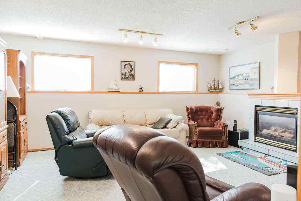 MLS® A2259062 - 8909 108 Avenue  in Crystal Heights Grande Prairie, Residential