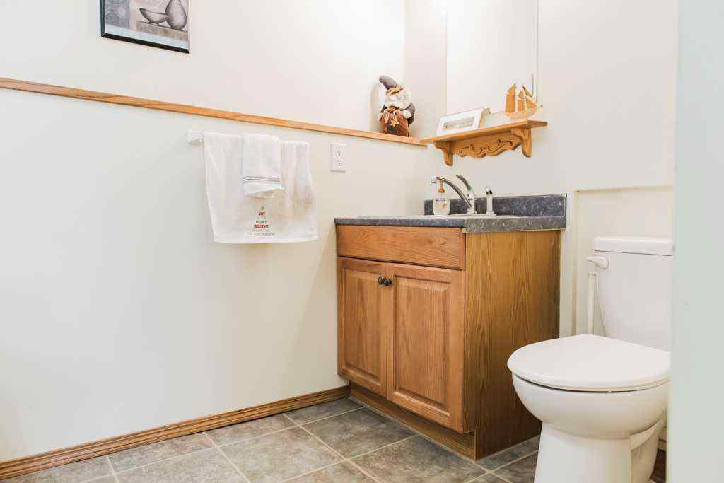MLS® A2259062 - 8909 108 Avenue  in Crystal Heights Grande Prairie, Residential