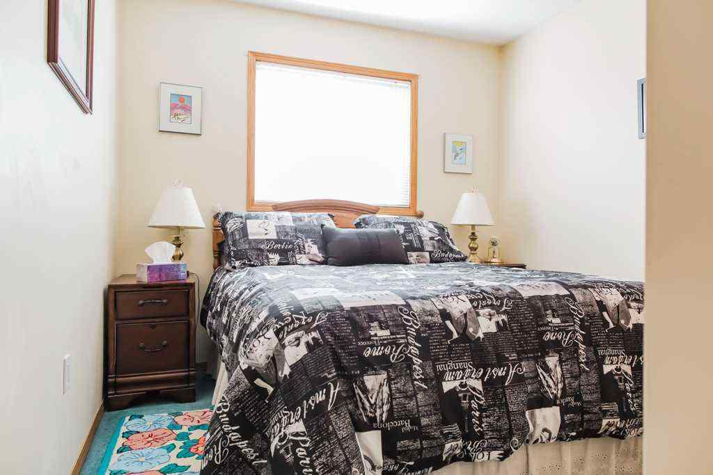 MLS® A2259062 - 8909 108 Avenue  in Crystal Heights Grande Prairie, Residential