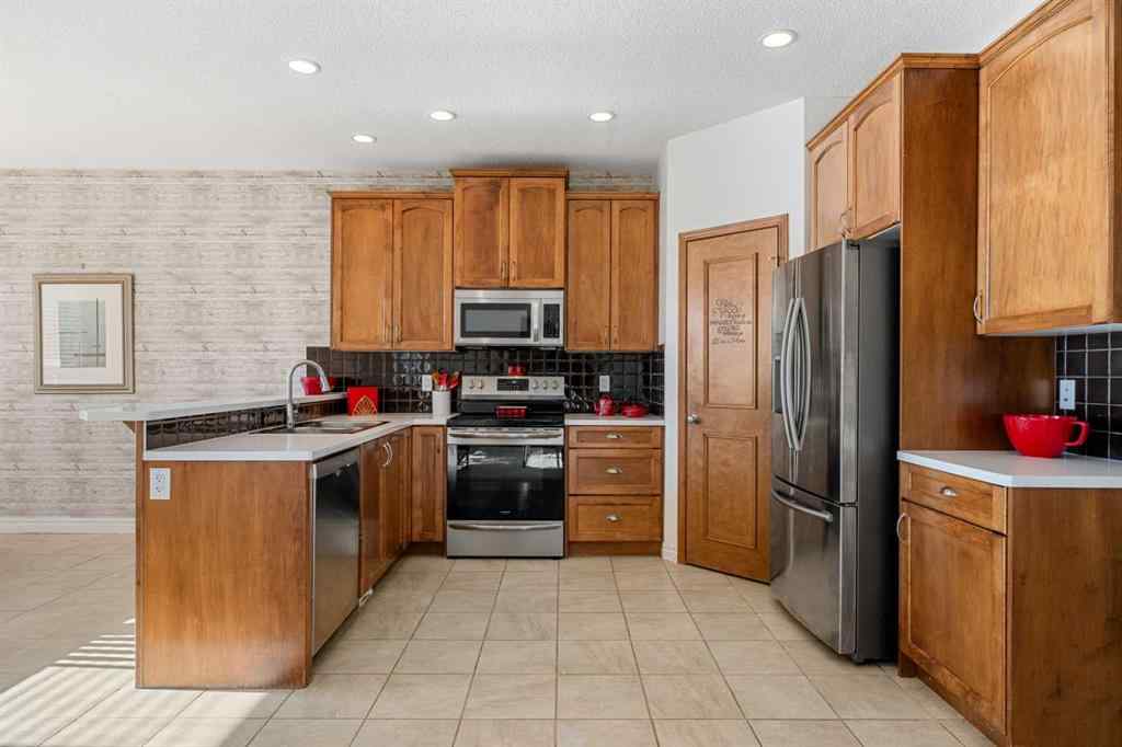 MLS® A2259066 - 345 Prestwick Terrace SE in McKenzie Towne Calgary, Residential