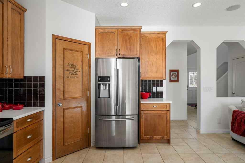 MLS® A2259066 - 345 Prestwick Terrace SE in McKenzie Towne Calgary, Residential