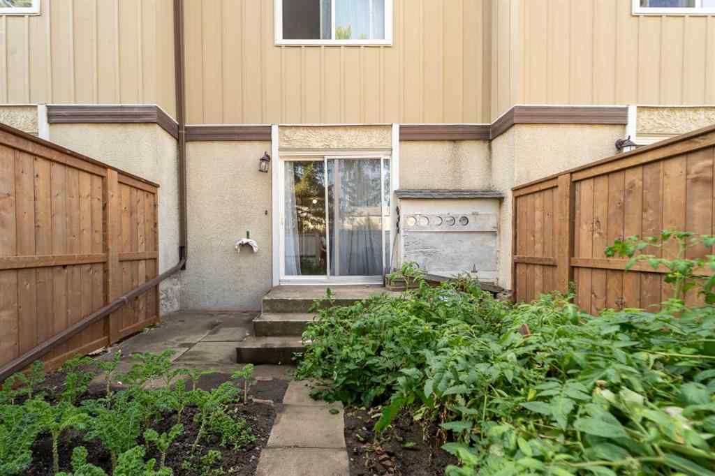 MLS® A2259068 - Unit #3 2302 23 Street N in Winston Churchill Lethbridge, Residential
