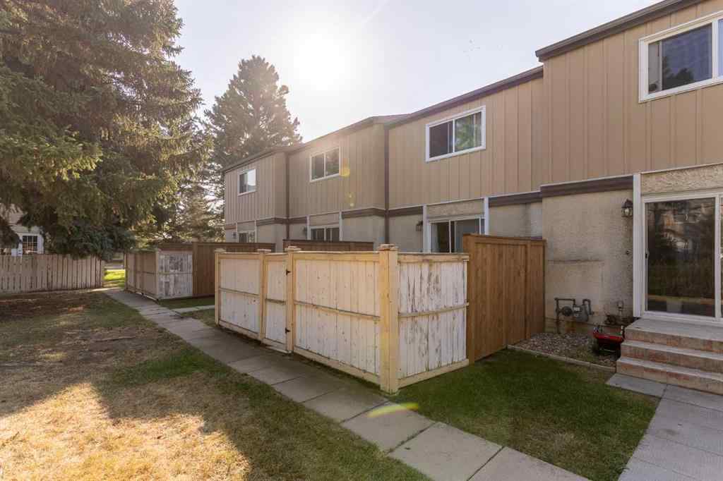 MLS® A2259068 - Unit #3 2302 23 Street N in Winston Churchill Lethbridge, Residential