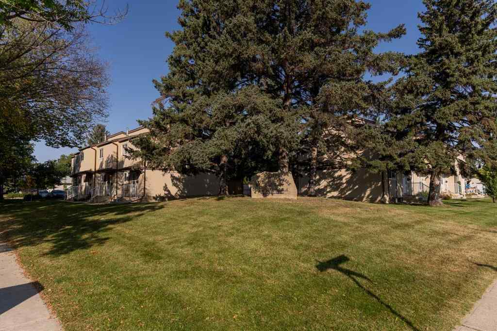 MLS® A2259068 - Unit #3 2302 23 Street N in Winston Churchill Lethbridge, Residential