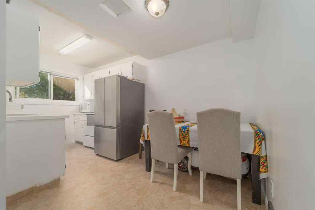 MLS® A2259068 - Unit #3 2302 23 Street N in Winston Churchill Lethbridge, Residential