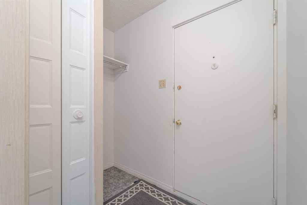 MLS® A2259068 - Unit #3 2302 23 Street N in Winston Churchill Lethbridge, Residential