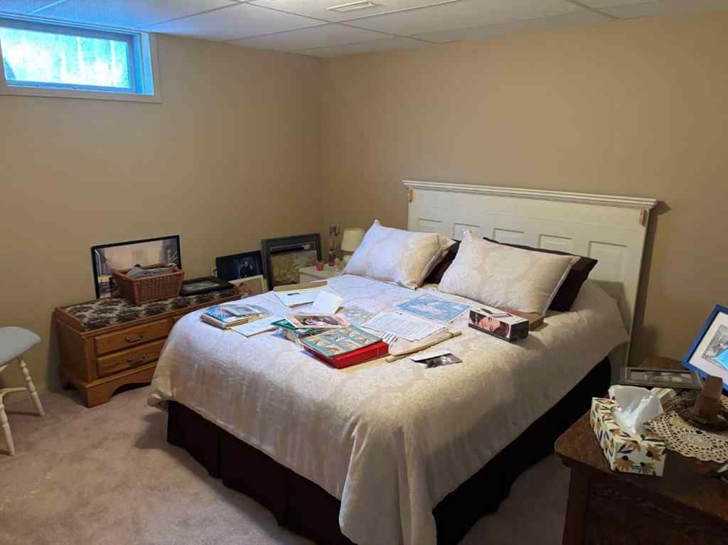 MLS® A2259074 - 1406 Lakemount Boulevard S in Lakeview Lethbridge, Residential