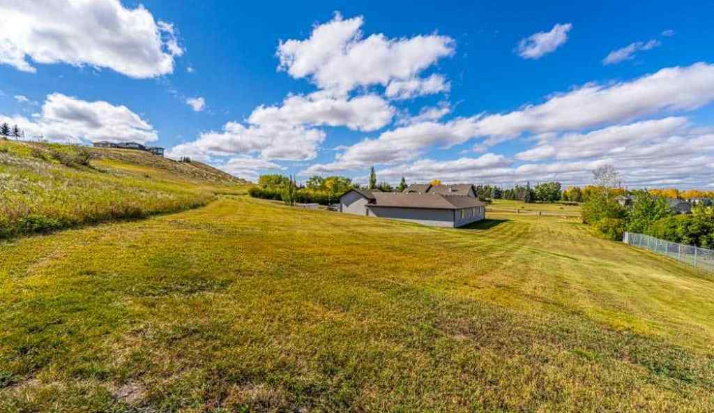 MLS® A2259077 - 88 Sharp Hill Drive  in Sharp Hill Rural Rocky View County, Residential
