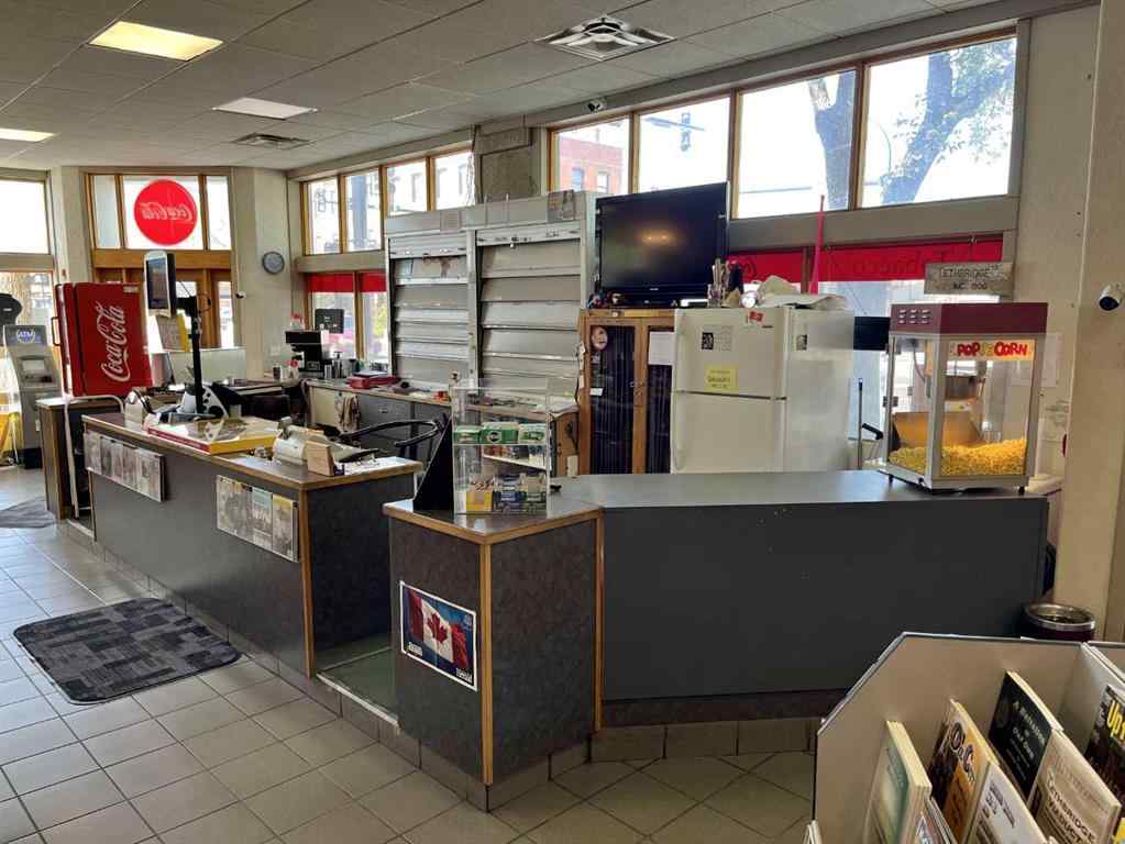 MLS® A2259078 - 301 5 Street S in Downtown Lethbridge, Commercial