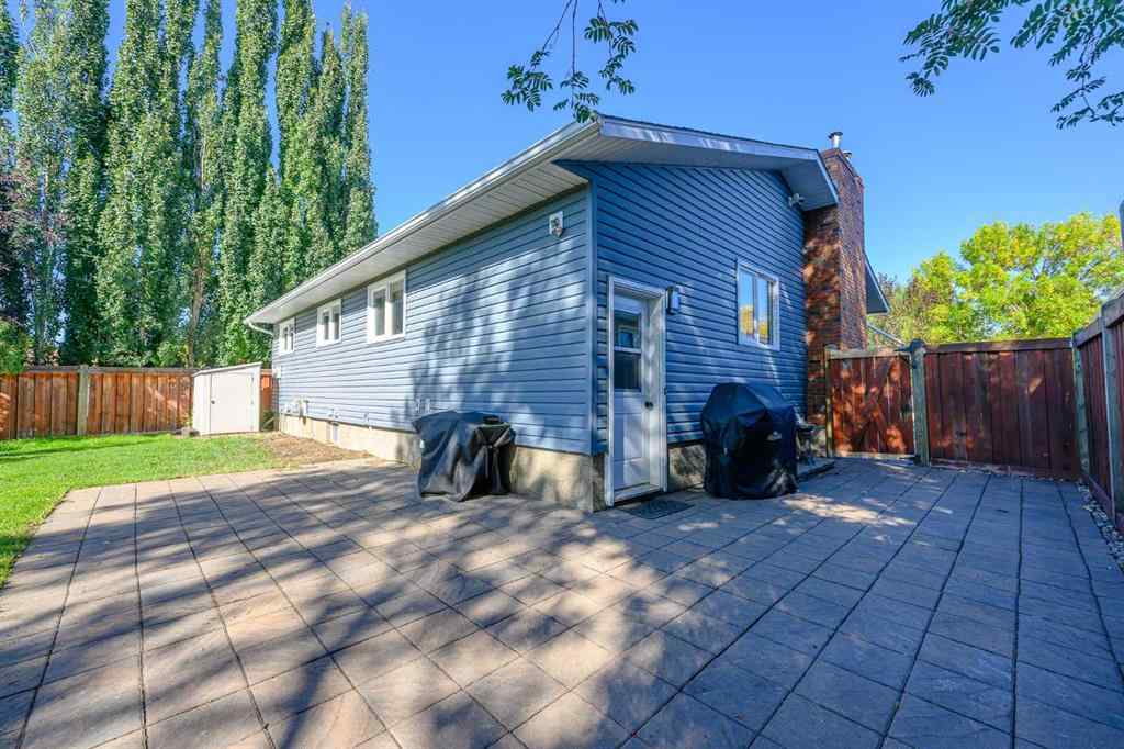 MLS® A2259080 - 9513 77 Avenue  in Patterson Place Grande Prairie, Residential