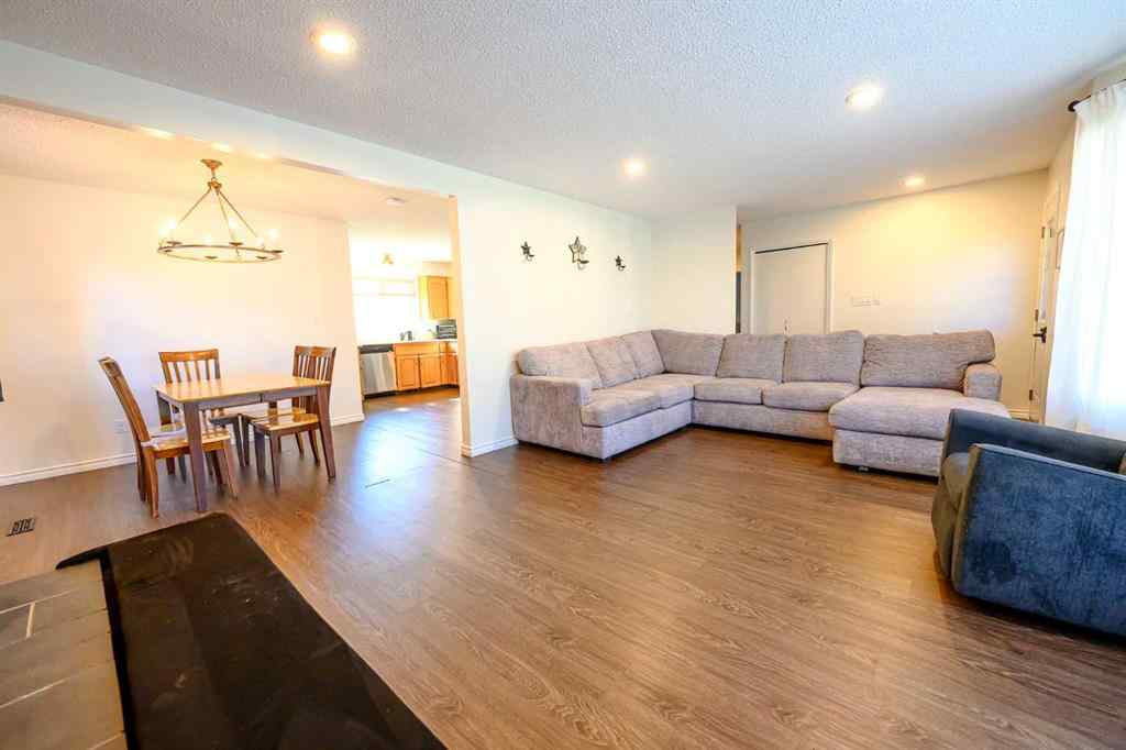 MLS® A2259080 - 9513 77 Avenue  in Patterson Place Grande Prairie, Residential