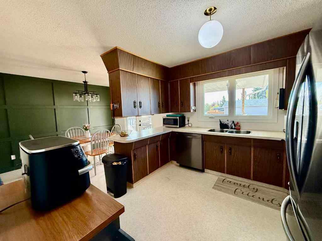 MLS® A2259082 - 4425 56 Avenue  in Provost Provost, Residential