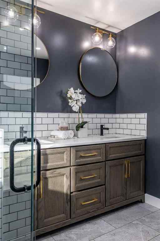 MLS® A2259084 - 1499 10 Avenue NE in Northeast Crescent Heights Medicine Hat, Residential