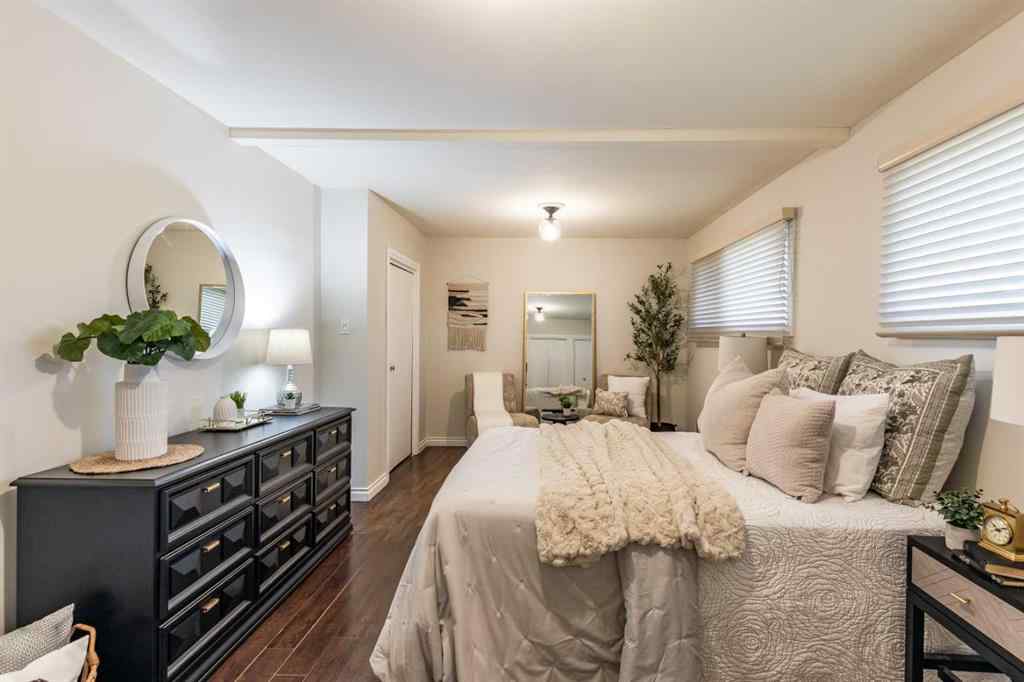 MLS® A2259084 - 1499 10 Avenue NE in Northeast Crescent Heights Medicine Hat, Residential