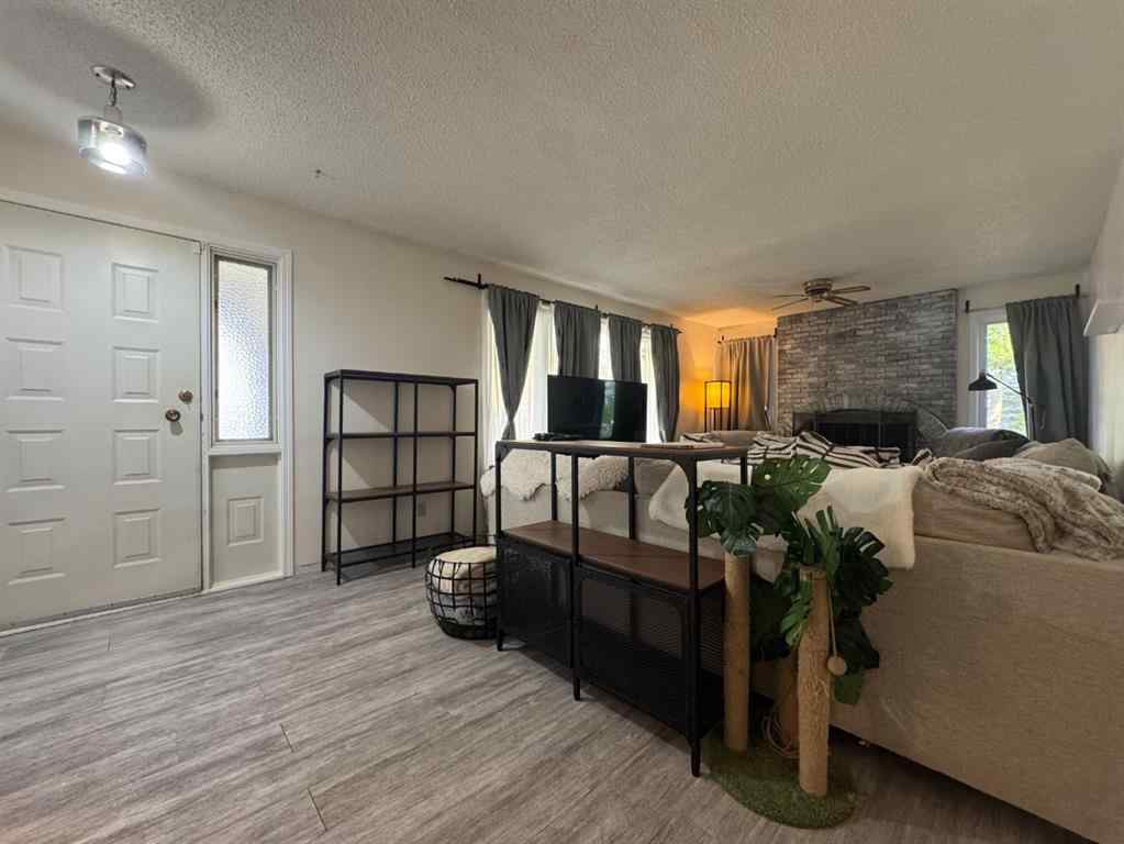 MLS® A2259086 - 3807 62 Street  in Marler Camrose, Residential