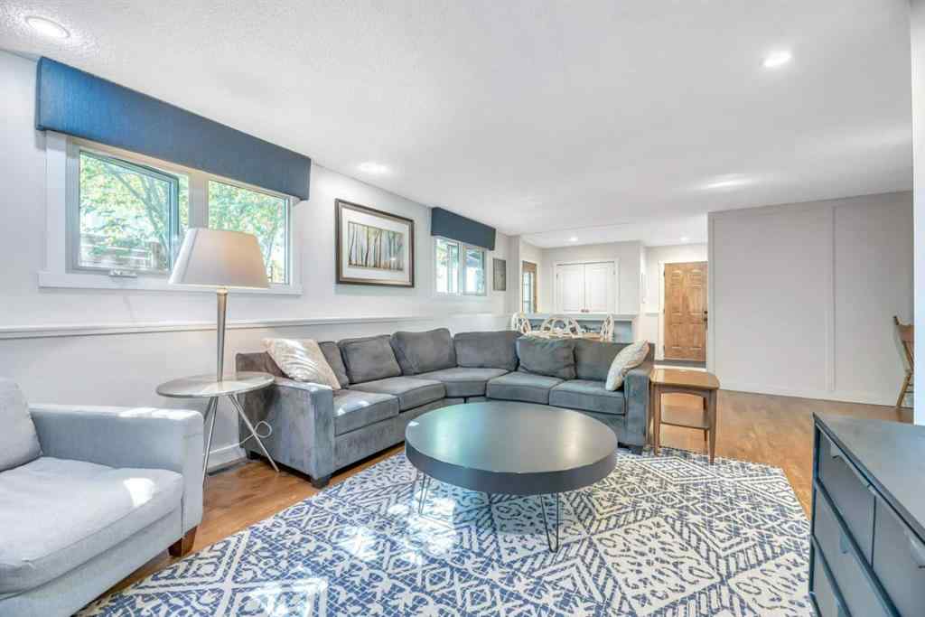 MLS® A2259087 - 233 Thornbriar Green  in Thorncliff_Strathmore Strathmore, Residential