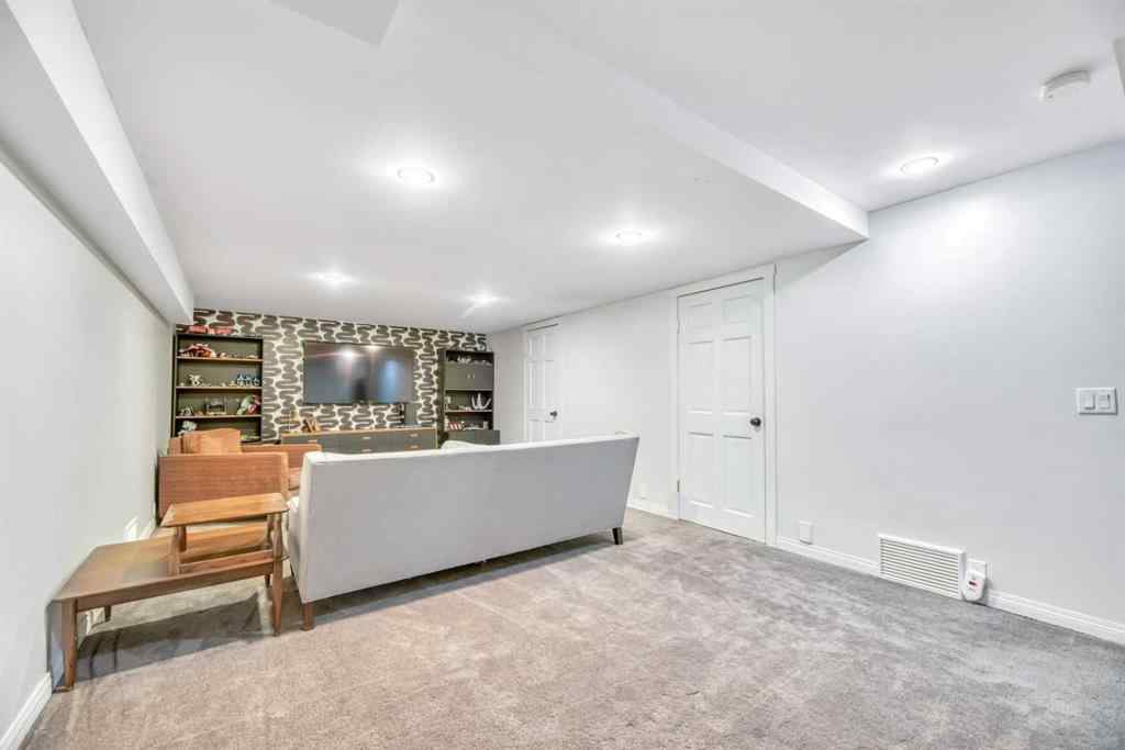 MLS® A2259087 - 233 Thornbriar Green  in Thorncliff_Strathmore Strathmore, Residential