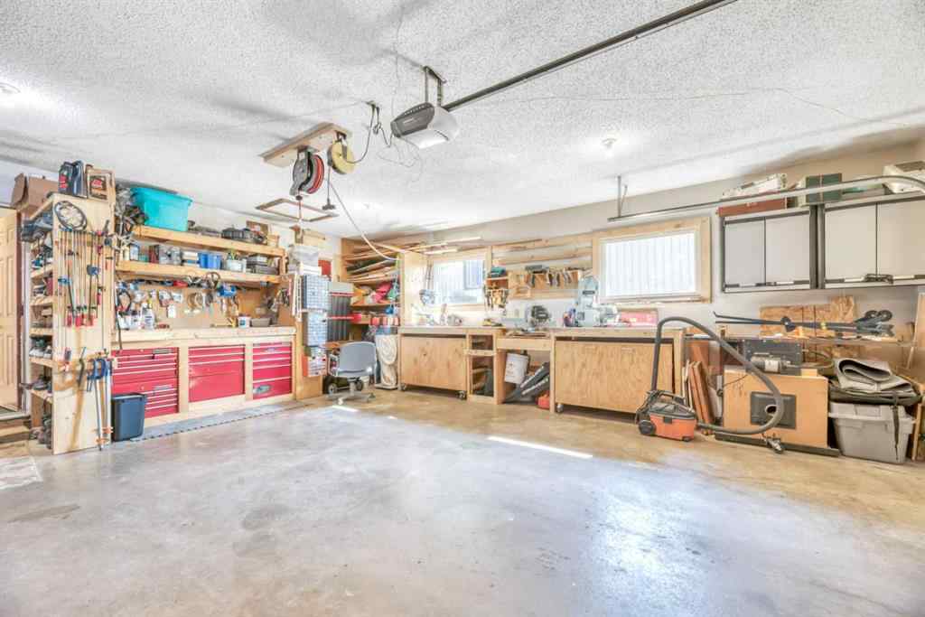 MLS® A2259087 - 233 Thornbriar Green  in Thorncliff_Strathmore Strathmore, Residential