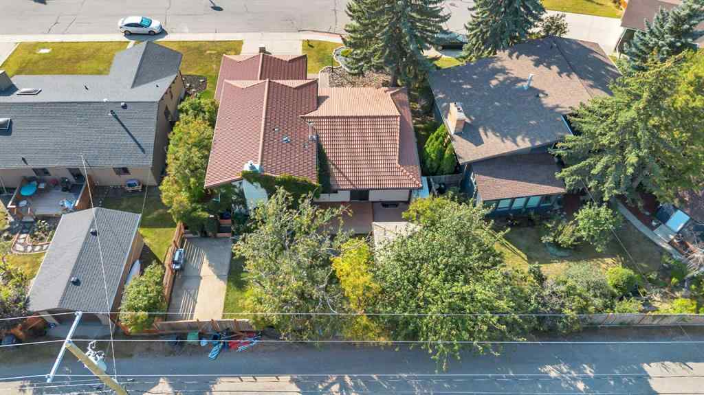 MLS® A2259087 - 233 Thornbriar Green  in Thorncliff_Strathmore Strathmore, Residential