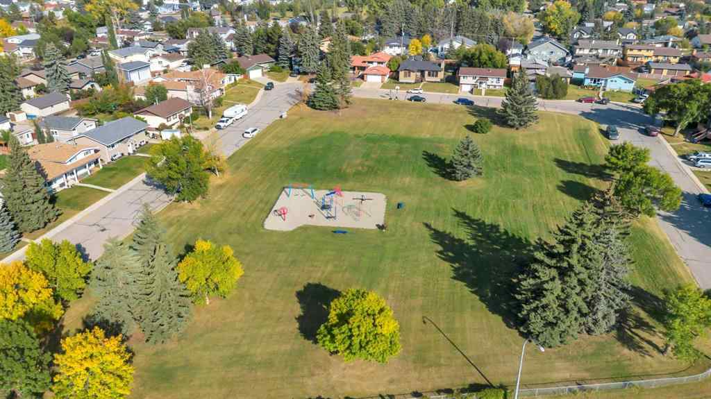 MLS® A2259087 - 233 Thornbriar Green  in Thorncliff_Strathmore Strathmore, Residential