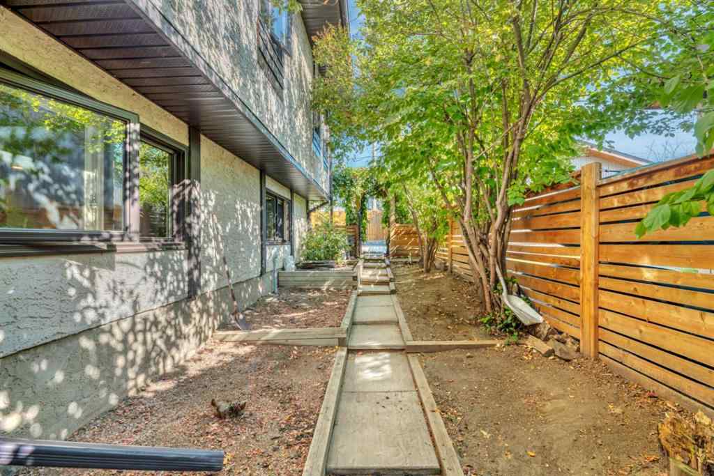 MLS® A2259087 - 233 Thornbriar Green  in Thorncliff_Strathmore Strathmore, Residential