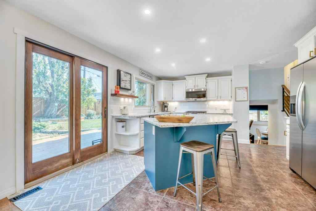 MLS® A2259087 - 233 Thornbriar Green  in Thorncliff_Strathmore Strathmore, Residential
