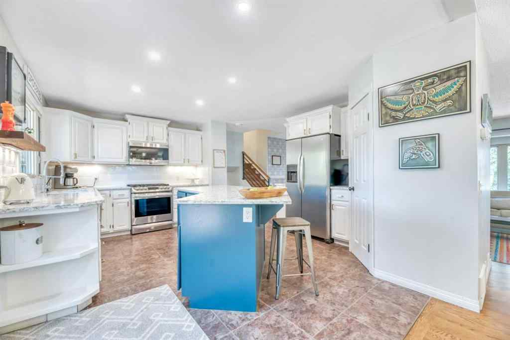 MLS® A2259087 - 233 Thornbriar Green  in Thorncliff_Strathmore Strathmore, Residential