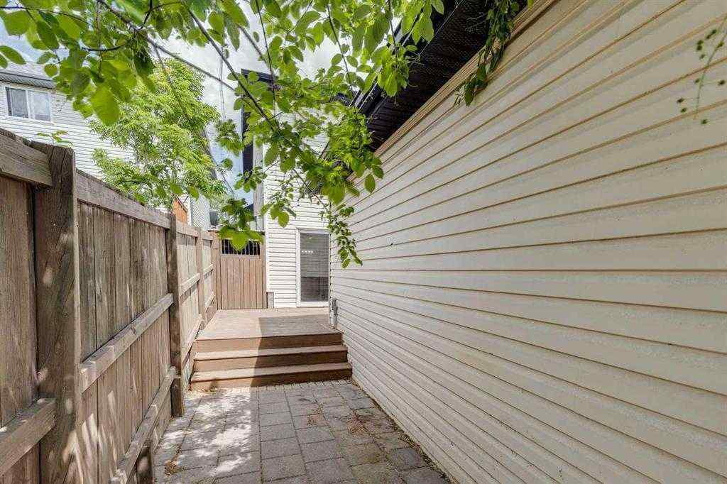 MLS® A2259092 - 2142 Country Hills Circle NW in Country Hills Calgary, Residential