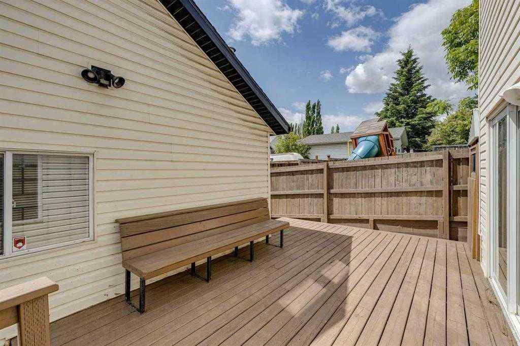 MLS® A2259092 - 2142 Country Hills Circle NW in Country Hills Calgary, Residential