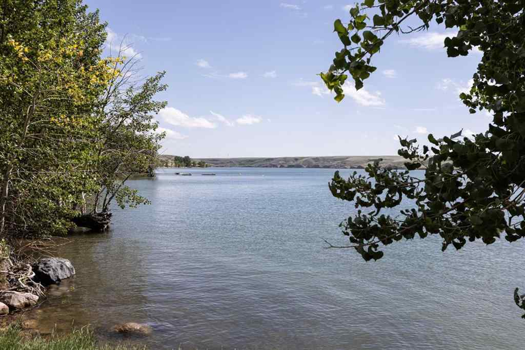 MLS® A2259093 - 645 Lakeside Drive  in Little Bow Resort Rural Vulcan County, Residential