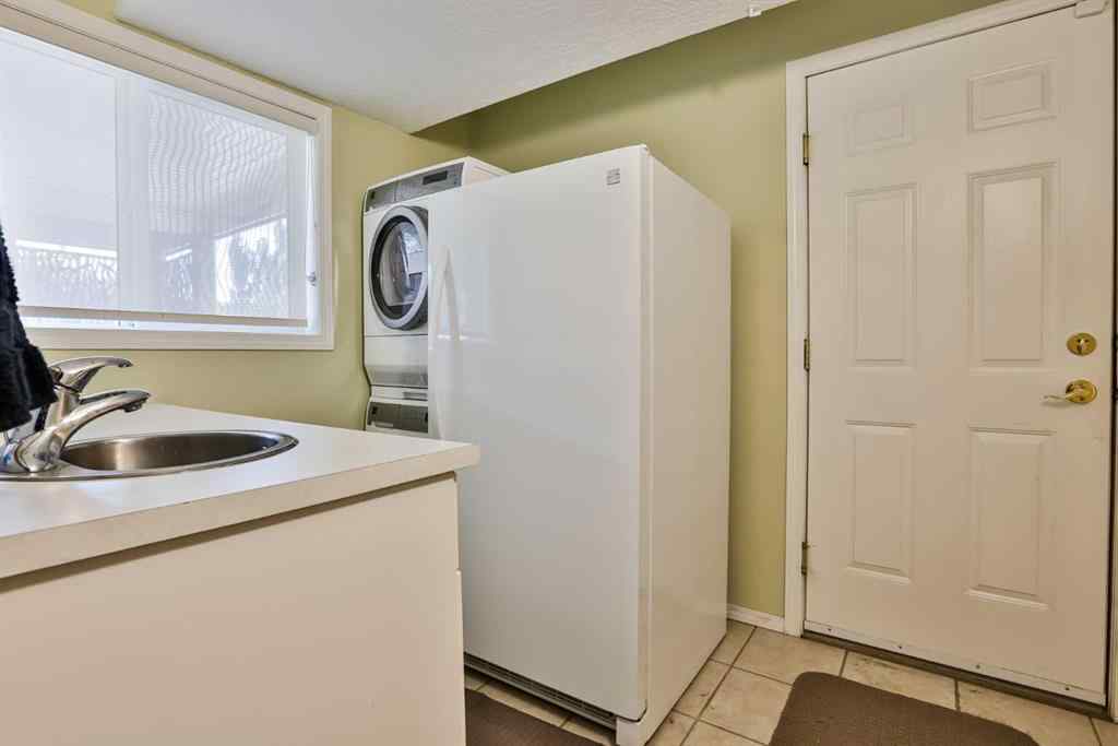 MLS® A2259093 - 645 Lakeside Drive  in Little Bow Resort Rural Vulcan County, Residential