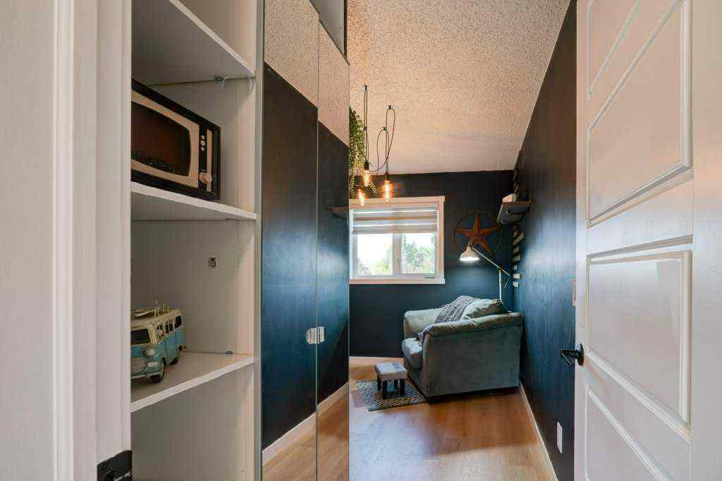 MLS® A2259096 - 15 Chaparral Crescent SE in Chaparral Calgary, Residential