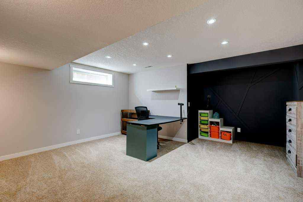 MLS® A2259096 - 15 Chaparral Crescent SE in Chaparral Calgary, Residential
