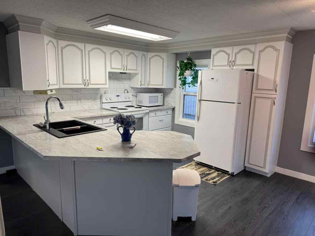 MLS® A2259107 - Unit #185 3223 83 Street NW in Greenwood/Greenbriar Calgary, Mobile