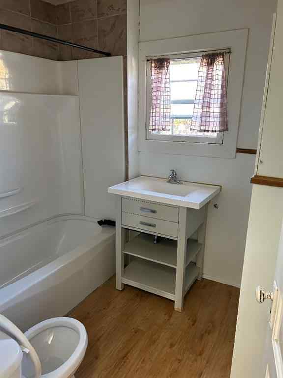 MLS® A2259117 - 625 14 Street S in Victoria Park Lethbridge, Residential