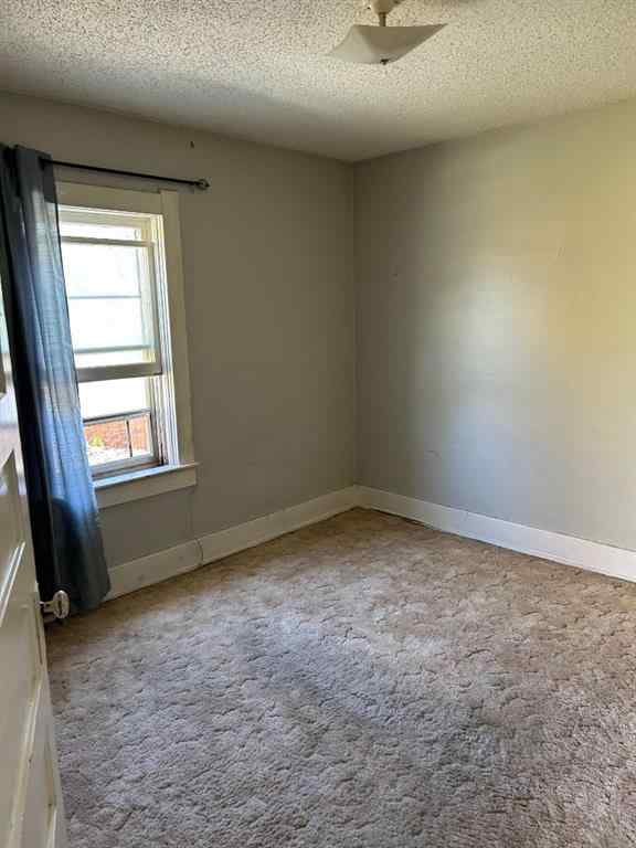 MLS® A2259117 - 625 14 Street S in Victoria Park Lethbridge, Residential