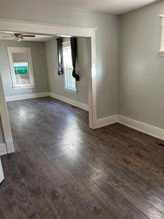 MLS® A2259117 - 625 14 Street S in Victoria Park Lethbridge, Residential