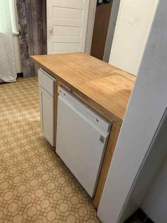 MLS® A2259117 - 625 14 Street S in Victoria Park Lethbridge, Residential