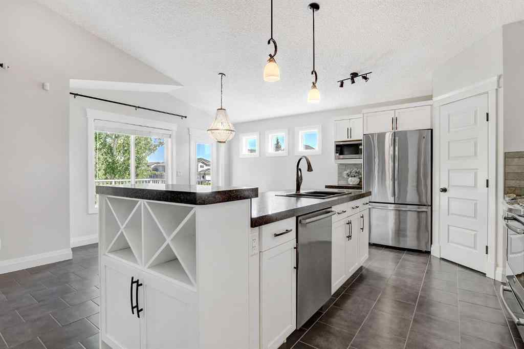 MLS® A2259118 - 12902 105 Street Street  in Royal Oaks Grande Prairie, Residential