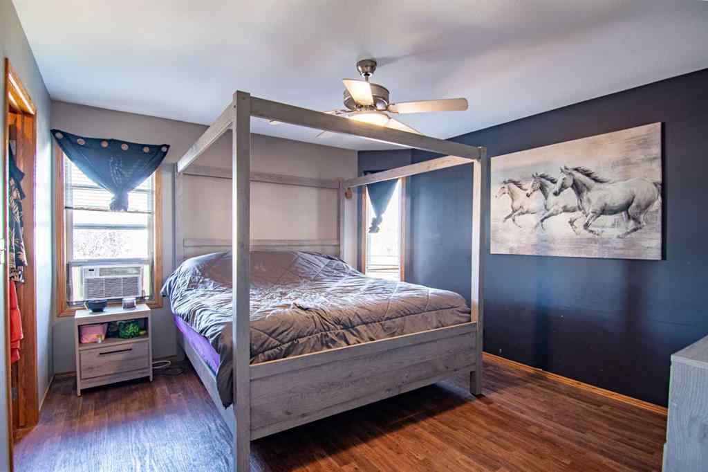 MLS® A2259122 - 5836 Park Street  in Panorama Estates Blackfalds, Residential