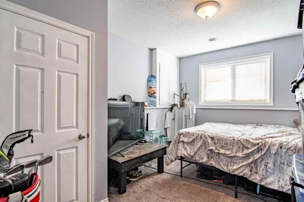MLS® A2259122 - 5836 Park Street  in Panorama Estates Blackfalds, Residential