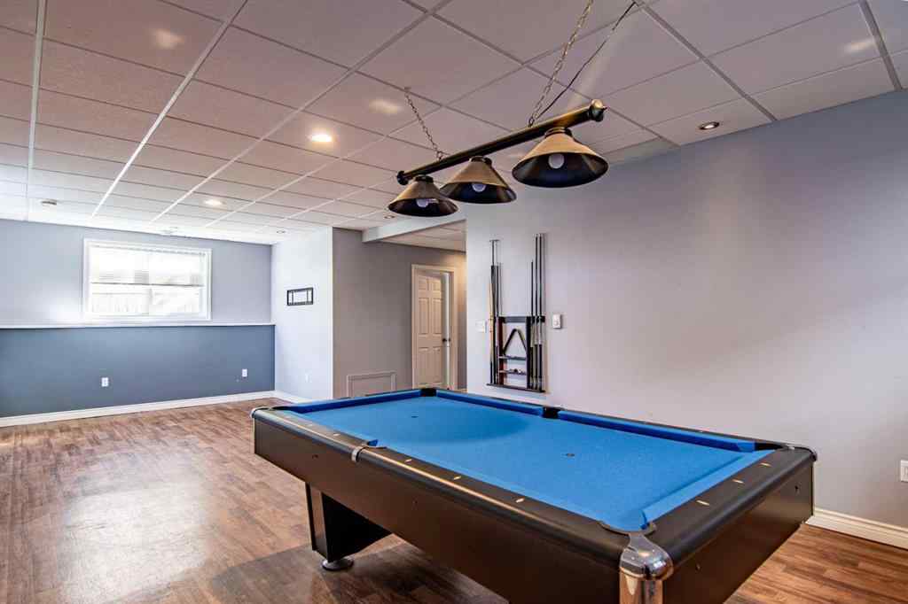 MLS® A2259122 - 5836 Park Street  in Panorama Estates Blackfalds, Residential