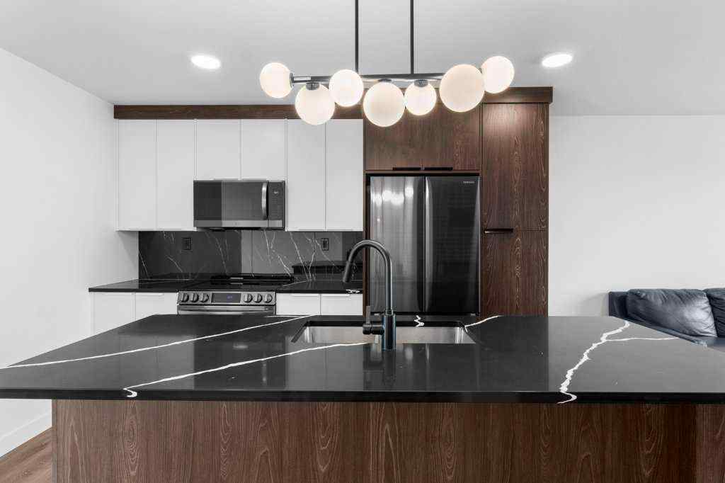 MLS® A2259123 - 12 Violet Point  in Vista Sylvan Lake, Residential