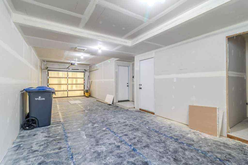 MLS® A2259123 - 12 Violet Point  in Vista Sylvan Lake, Residential