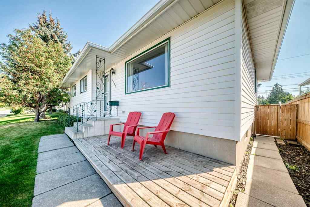 MLS® A2259131 - 2107 Munro Drive NE in Mayland Heights Calgary, Residential