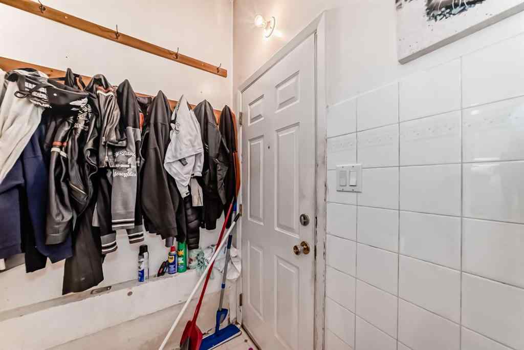 MLS® A2259131 - 2107 Munro Drive NE in Mayland Heights Calgary, Residential