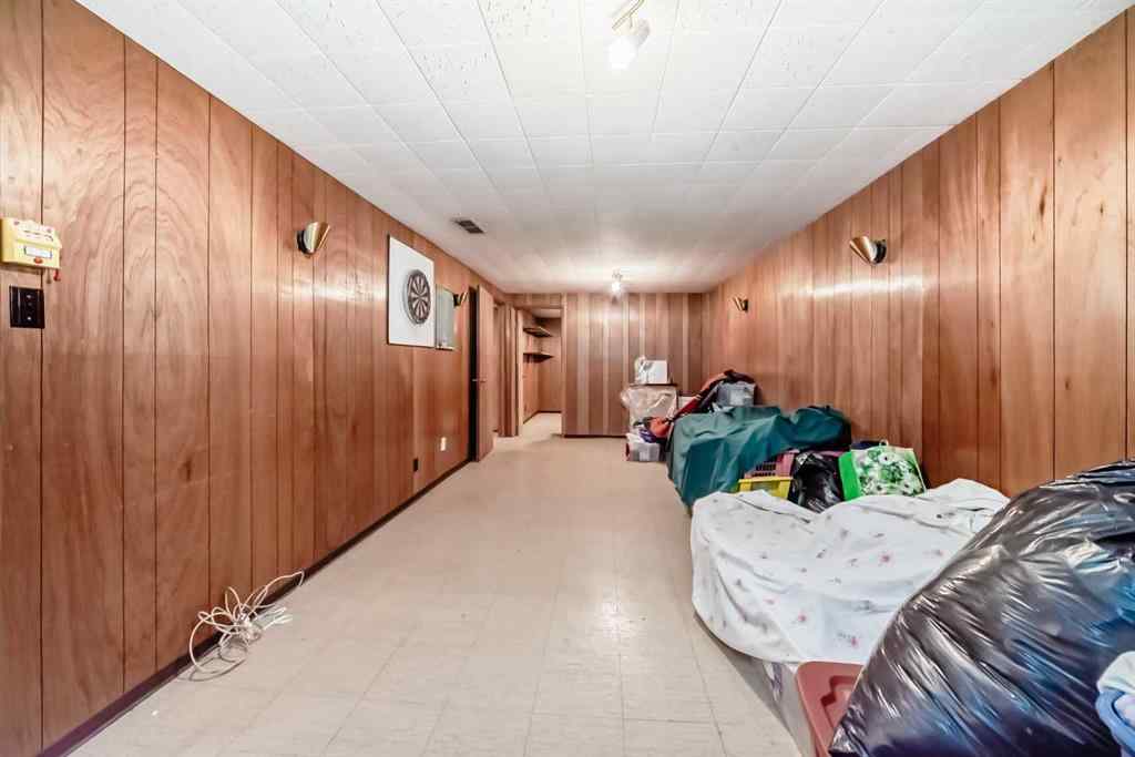 MLS® A2259131 - 2107 Munro Drive NE in Mayland Heights Calgary, Residential