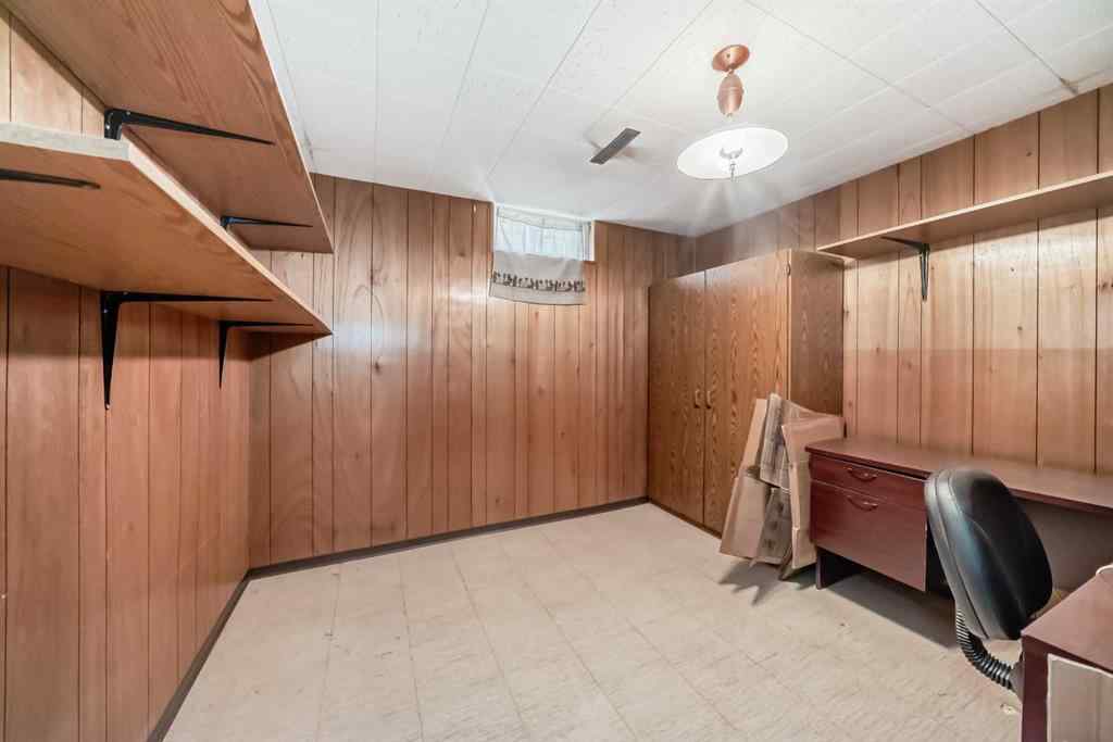 MLS® A2259131 - 2107 Munro Drive NE in Mayland Heights Calgary, Residential