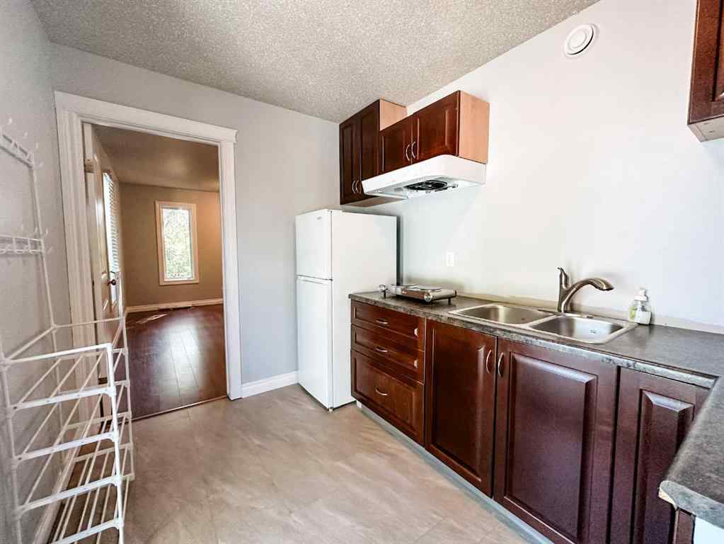 MLS® A2259132 - 6011 40 Ave Close  in Grandview Stettler, Residential