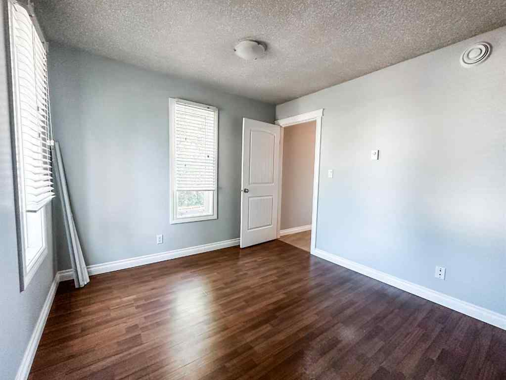 MLS® A2259132 - 6011 40 Ave Close  in Grandview Stettler, Residential
